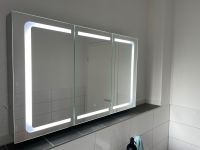 LED Badezimmer Spiegelschrank mit Beleuchtung Nordrhein-Westfalen - Moers Vorschau