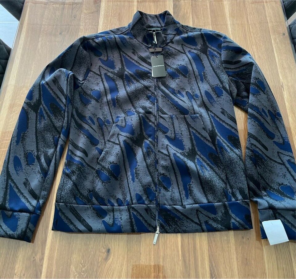 Armani EA7 EMPORIO Sweat Jacke Neue Gr.XL 350.€ in Köln