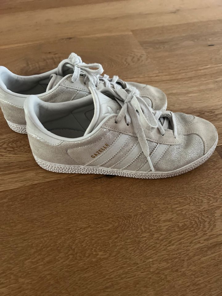 Adidas Gazelle 35,5 in Kleinmachnow