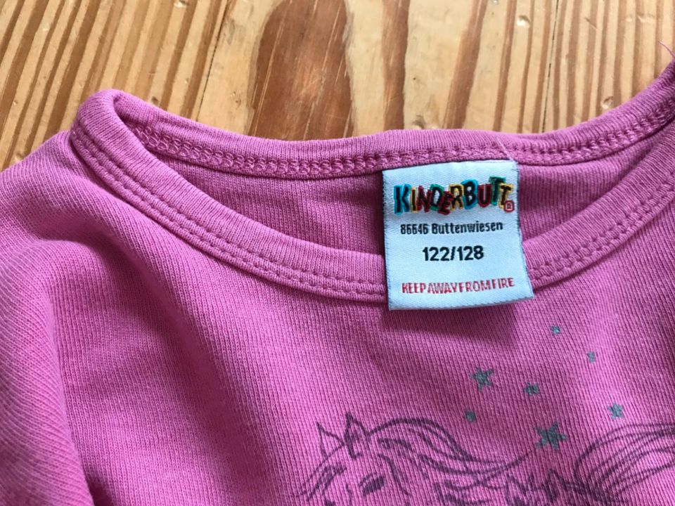 KInderbutt Langarmshirt 122/128 in Stuttgart