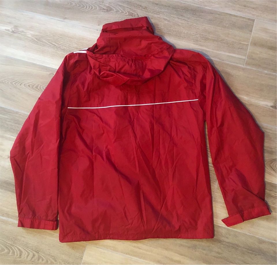 Regenjacke Allwetterjacke von Adidas Größe L in Nidda