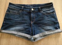 Blaue Jeans Hotpants mit cooler Waschung Damen Größe 36 Baden-Württemberg - Ditzingen Vorschau