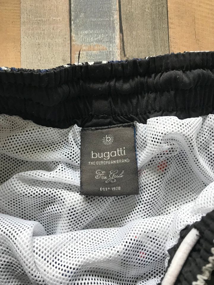 Herren Shorts kurze Hose Gr.M (Bugatti,Smith &Jones ) in Bonn