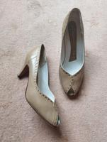 Vintage Lederpumps Pumps Heels Absatzschuhe Peter Kaiser Peeptoes Berlin - Pankow Vorschau