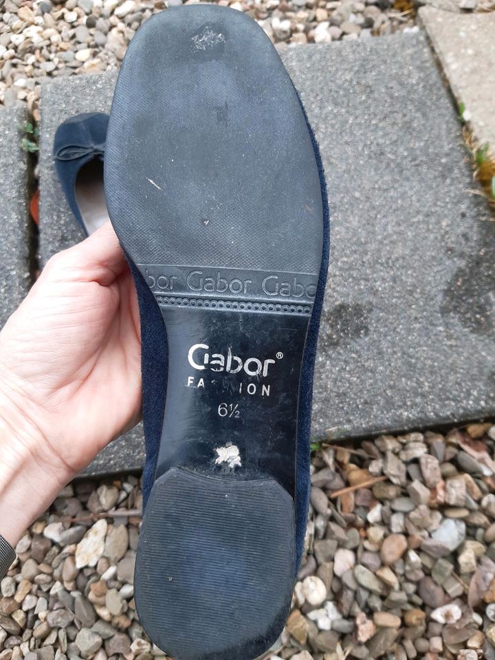 Gabor Pumps Gr. 40 dunkelblau, Veloursleder in Herborn