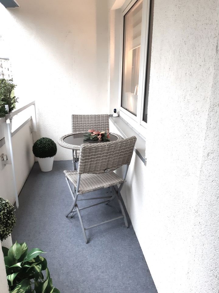 Sonnige, helle 3 Zimmer Balkon im grünen Ammersbek courtagefrei in Hamburg
