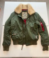 Alpha Industries Bomberjacke mit Fellkragen Gr. S ORIGINAL Nordrhein-Westfalen - Neuss Vorschau