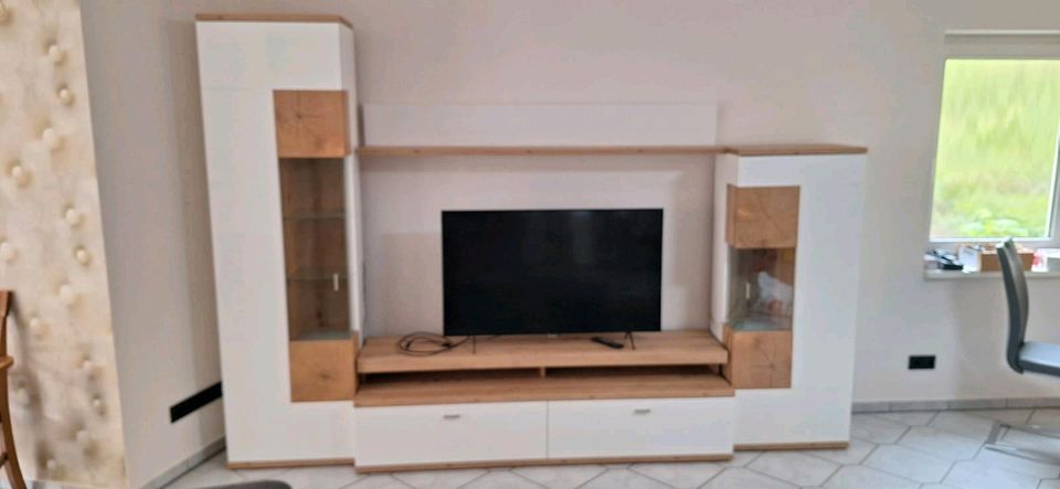 Wohnwand Anbauwand Wohnzimmer Möbel TV-Wand Mit Beleuchtung in Wörrstadt