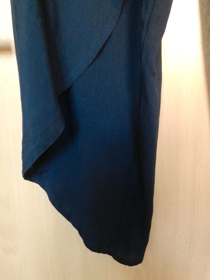 Hailys marineblaue Sommerhose Lagen-Look M NEU! in Harsewinkel