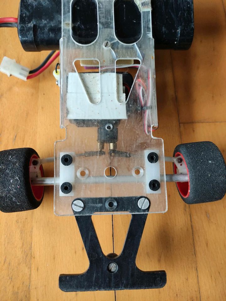 Retro Robbe SG Racing RC Rennauto Glattbahner mit Lexan Chassis. in Neuwied