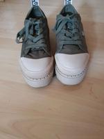 Buffalo Sneaker Schuhe Gr 38 grün Plateau Nordrhein-Westfalen - Castrop-Rauxel Vorschau