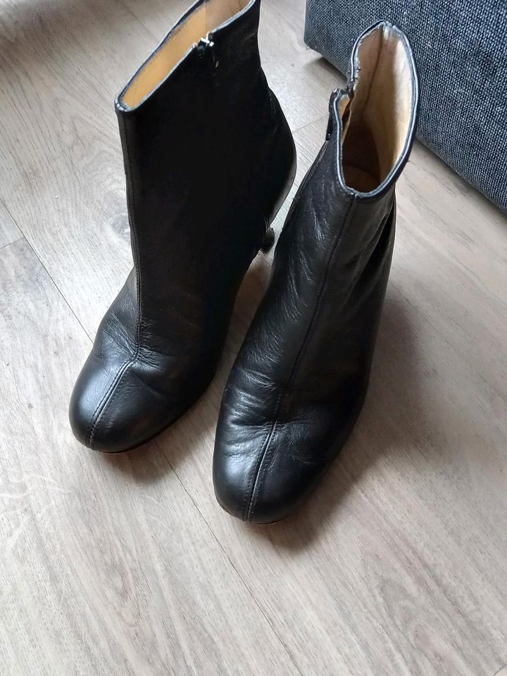 Damen Stiefelette dunkelbraun Gr. 38 in Harrislee