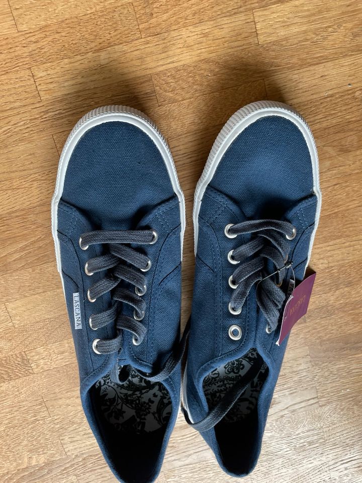 Lascana Sneaker neu mit Etikett- dunkelblau in München