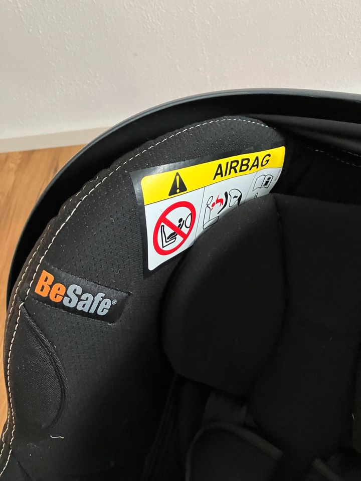 Be Safe Babyschale mit Isofix iZi Modular in Köngen