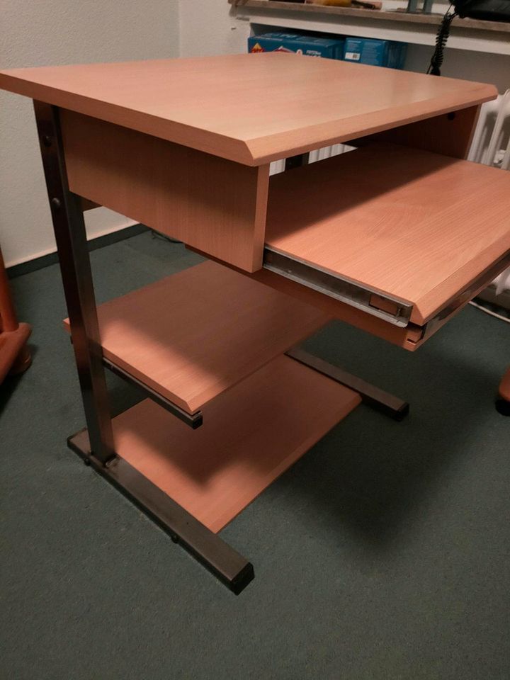 PC-Tisch, Computer-Tisch, Holz, zwei Ausziehfläche in Ganderkesee