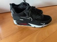 NEU Nike Air Schuhe Turnschuhe Gr. 39 Hessen - Nidda Vorschau