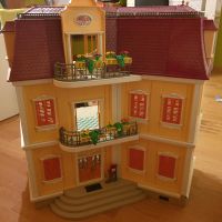 Playmobil Stadthaus 5302 mit viel Zubehör Bayern - Frensdorf Vorschau