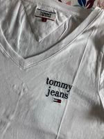 Tommy Hilfiger shirt NEU Gr. S / 36 weiß ungetragen Hessen - Offenbach Vorschau