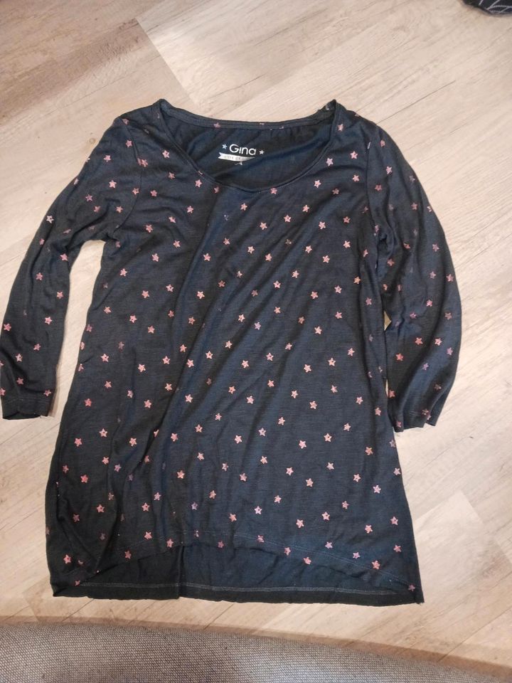 Shirt Langarmshirt Pullover Damen Gr. 36 S Gina Sterne in Wesel