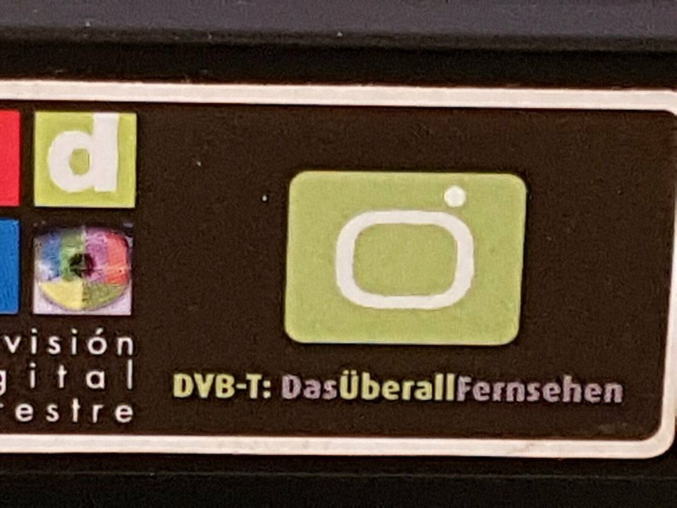 Funai - LCD Fernseher Flachbild - 19“ - gebraucht - TOP Zustand in Hanau