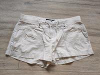 Blind Date Short Gr. L 40 weiß kurze Hose luftig Bayern - Augsburg Vorschau