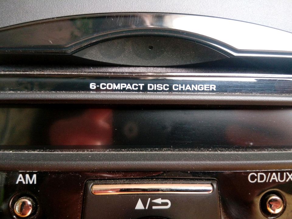 Panasonic Autoradio mit 6fach CD Wechsler in Bovenden