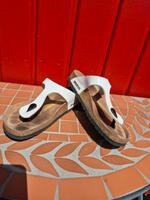 TOLLE WEIßE BIRKENSTOCK KLASSIKER GR. 40 SANDALEN SOMMERSCHUHE Schleswig-Holstein - Süderbrarup Vorschau