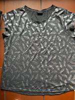 T-Shirt mit glitzernden Federn Gr. 46/48 Bayern - Ruhmannsfelden Vorschau