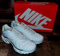 Nike Air Max Plus TN Sneaker Gr. 38,5 US 6 Y Schuhe Sachsen - Großröhrsdorf Vorschau