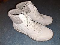 Skechers Gr. 41 hoch Winter Hessen - Rüsselsheim Vorschau