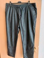 Elegante schwarze Hose. Größe XL. Preis 10 € zzgl. Versandkosten. Hessen - Bad Orb Vorschau