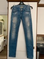 Neuwertig Damen Stretch Jeans Hose „Cindy H" hellblau Gr. 34 Nordrhein-Westfalen - Bad Laasphe Vorschau