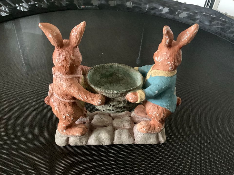 2 Osterhasen mit Korb * NEU * Retro * 18 x 18 cm * NP 39,- in Planegg