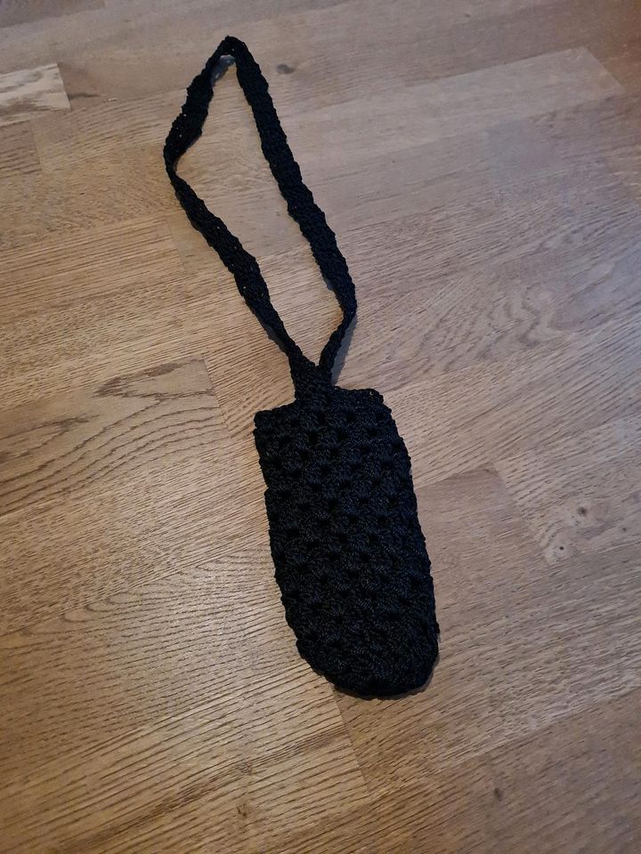 Gestrickte Handytasche in Radolfzell am Bodensee