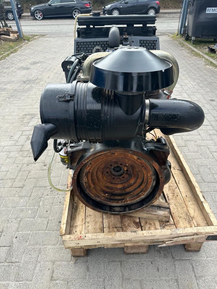 Perkins Motor 1104 Bagger , Generator Stromerzeuger Motor in Dänischenhagen