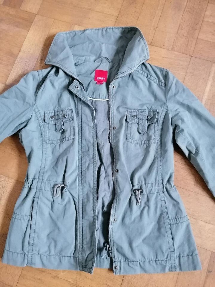 Esprit Damenjacke, Gr. L /40. Khaki top❤️ in Reinheim