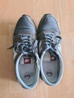 Gebrauchte New Balance u420 mit neuen Einlagen grau 42,5 München - Moosach Vorschau