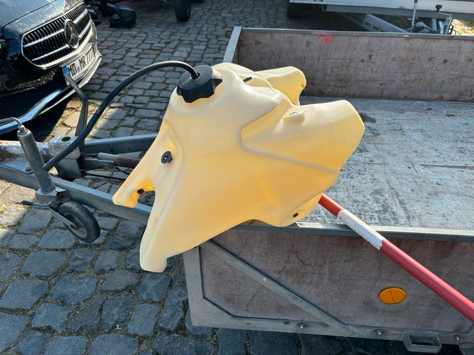 IMS Suzuki LTR 450 Tank 13,6L Großer Tank neuwertig in Salzwedel