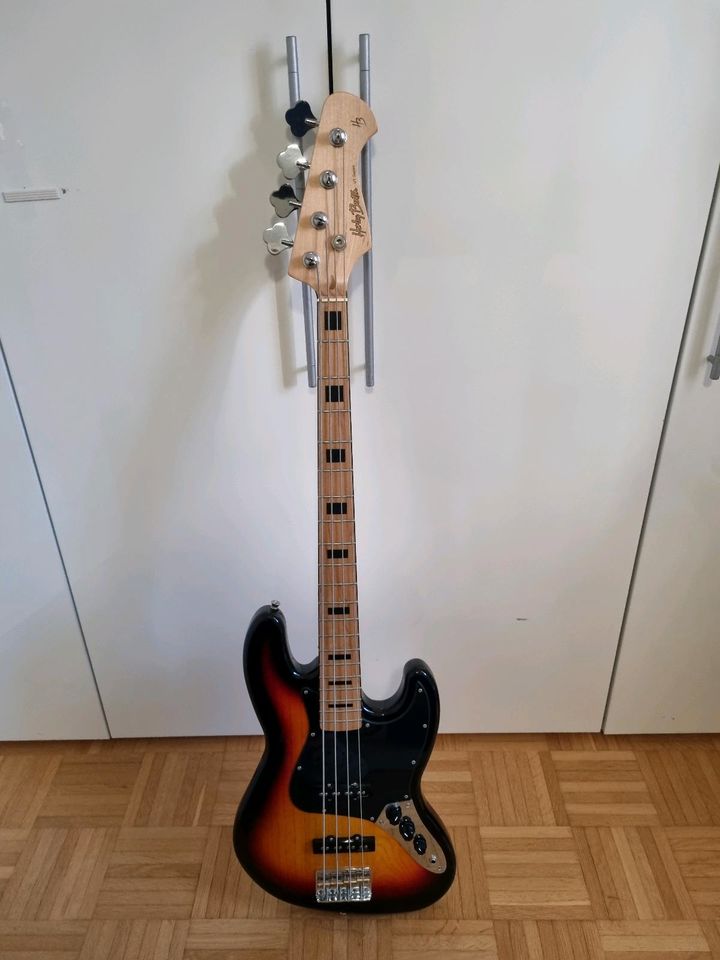 E-Bass Harley Benton in Trossingen