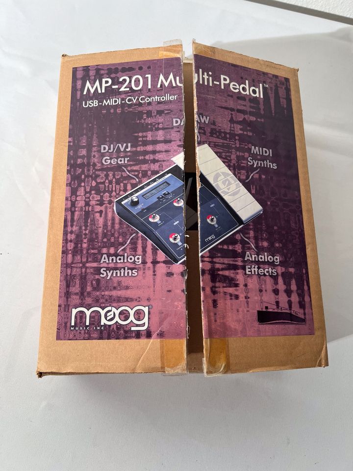 Moog MP-201 Multi Pedal in Berlin