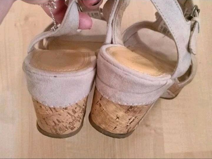 Marco Tozzi 38 Neue Sandalen Damen Schuhe in Pfullingen