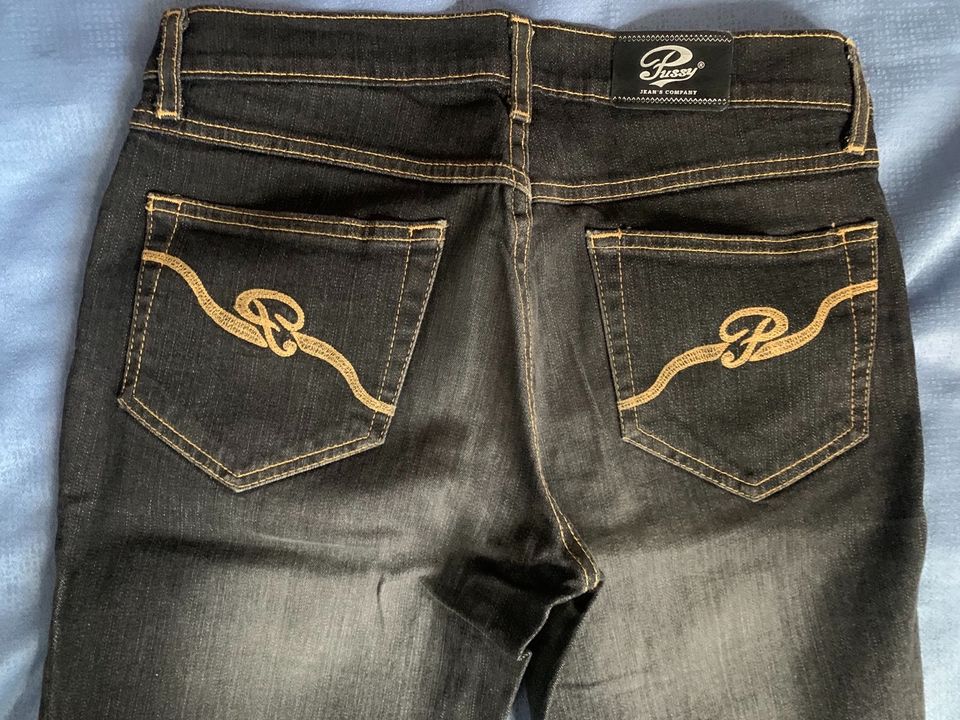 Pussy Hose Schlaghose Flared Jeans bootcut 36 S Vintage Hüftjeans in Frankfurt am Main
