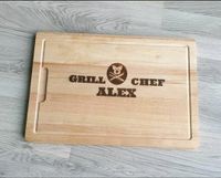 Geschenk Grill Chef Alex Holzbrett Küchenbrett Schneidebrett NEU Niedersachsen - Vechelde Vorschau