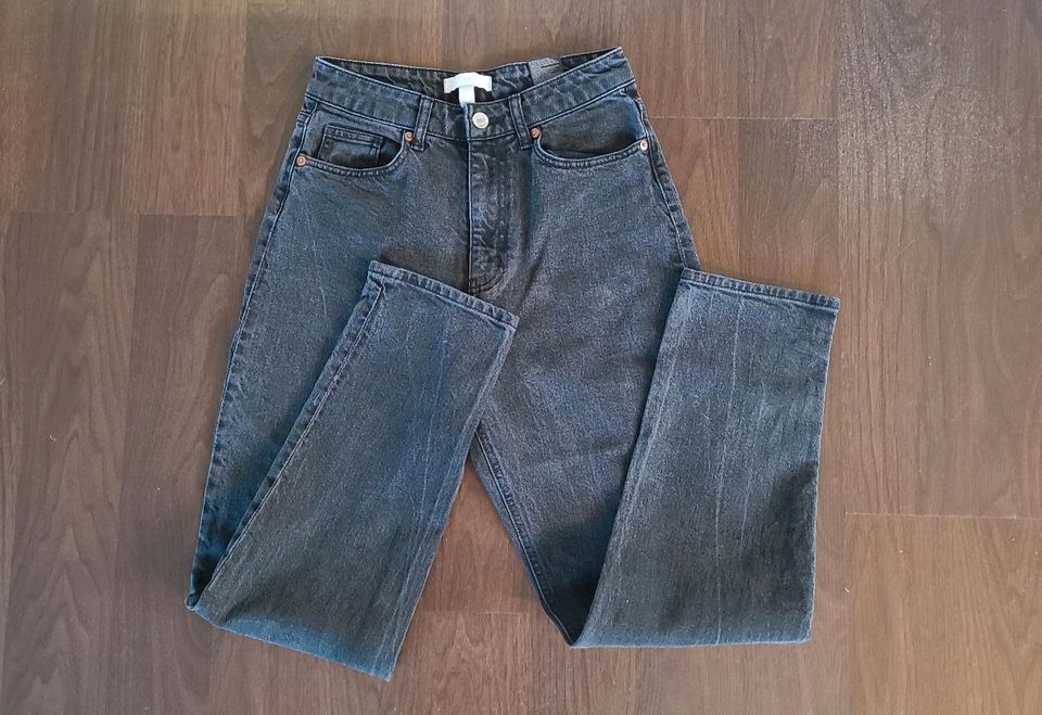 MOM Jeans von H&M, Gr. 36 in Rotenburg (Wümme)