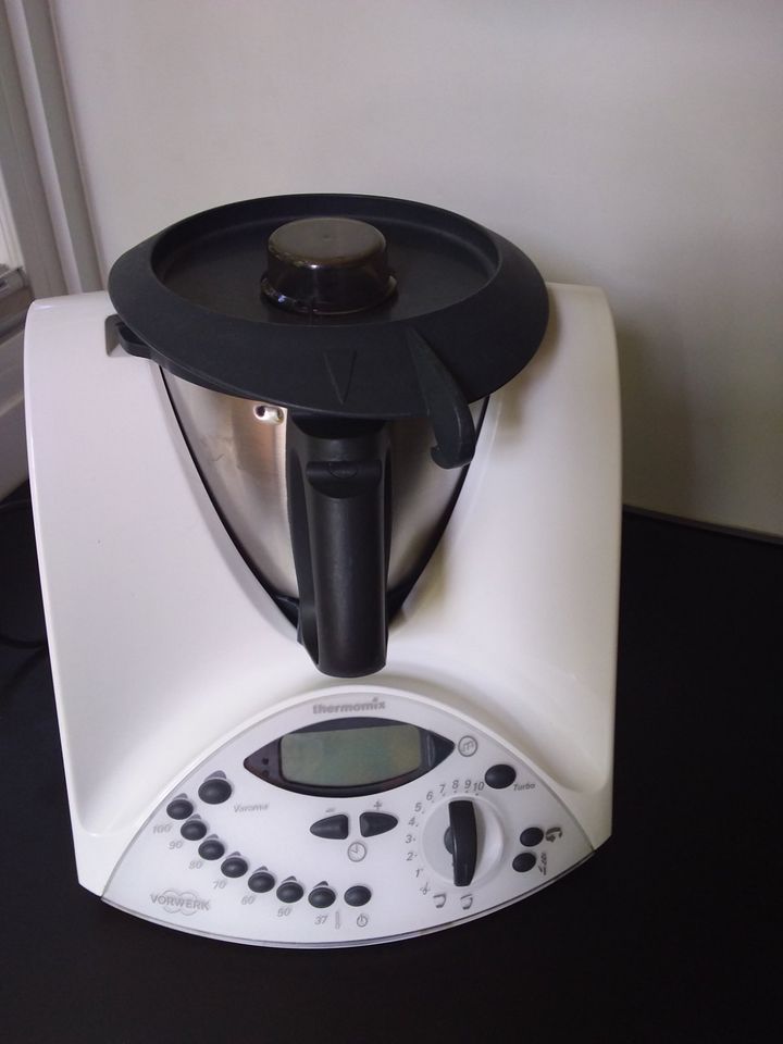 Thermomix TM 31, wie neu mit neuem Gehäuse und neuem Messer in München