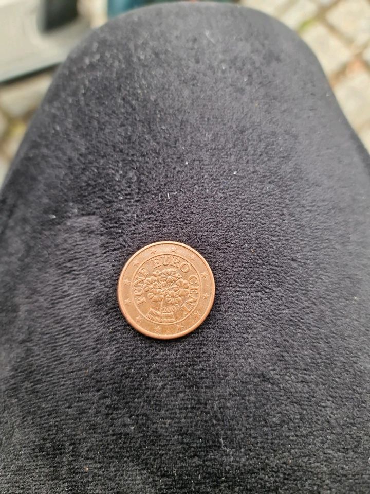 5 Cent Münze in Berlin