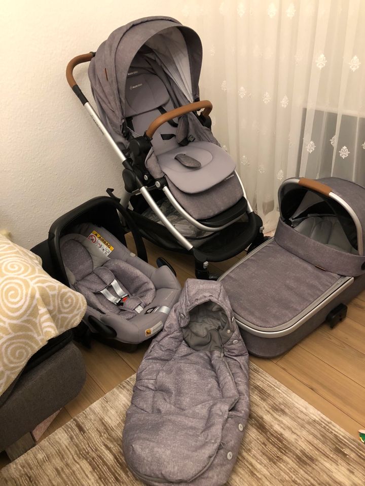 Maxi Cosi Adorra Kinderwagen Set in Duisburg