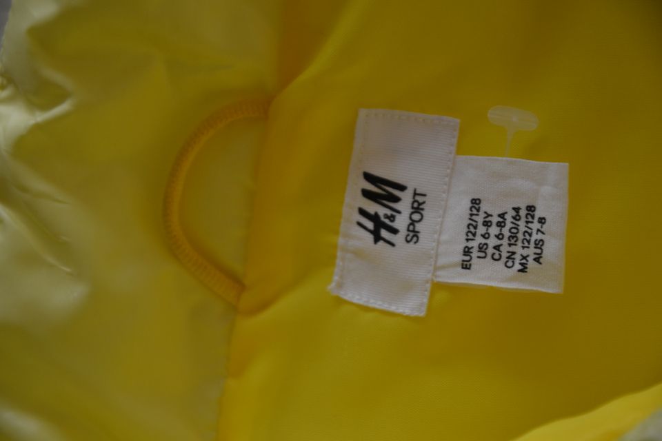 Regenjacke Rossi, Regenjacke Gr. 146, 152, in Friedberg