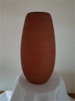 Vase, goße Bodenvase braun 50/60er Jahre Handarbeit Schleswig-Holstein - Ellerau  Vorschau