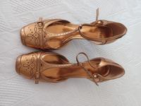 Esprit Pumps goldfarben Größe 39 Bayern - Rimpar Vorschau